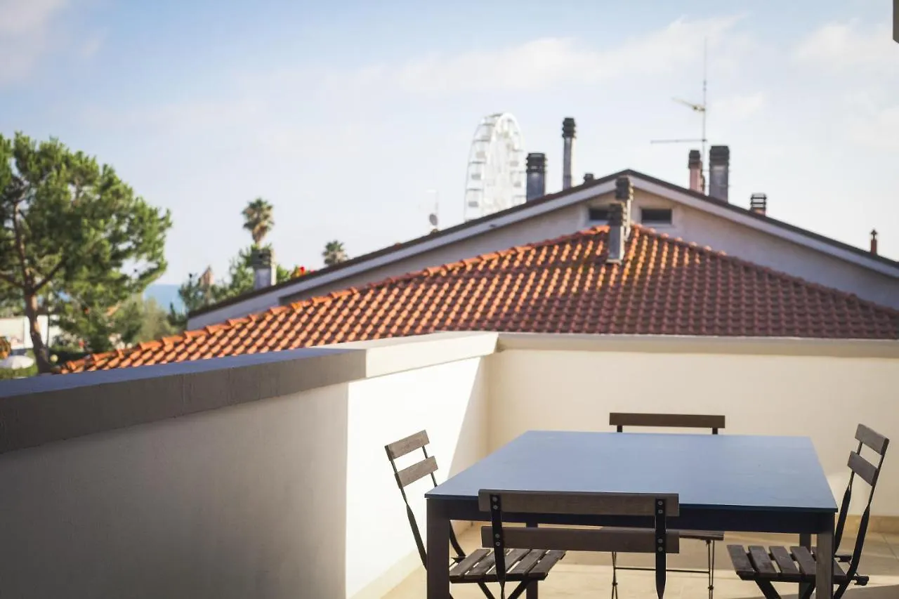 Francesca Family Beach House Massa  Italy